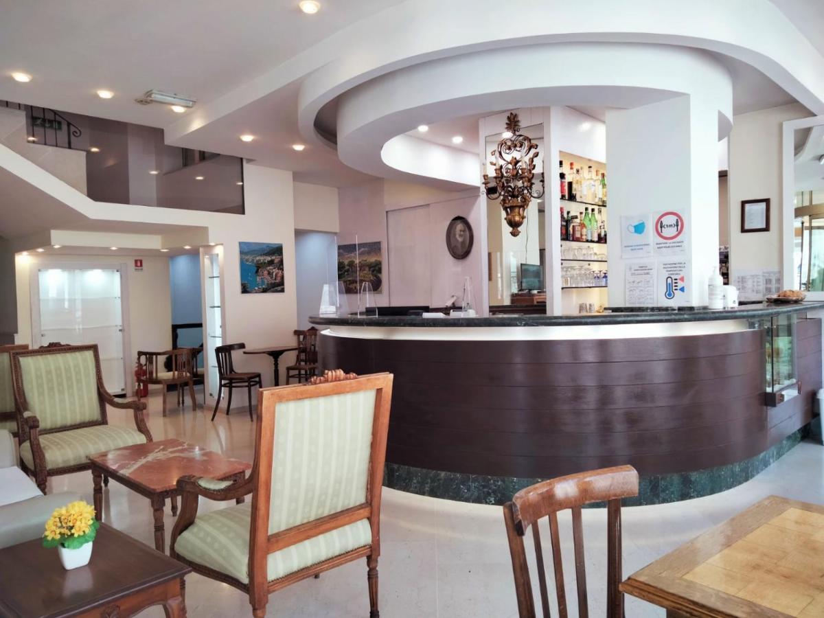 Hotel Pace San Giovanni Rotondo Exterior photo